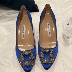 Manolo Hangisi Satin Blue 70mm